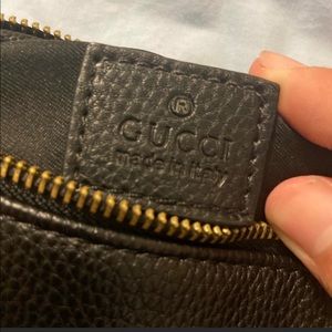 COPY - AUTHENTIC GUCCI FANNY PACK WORN 3 x